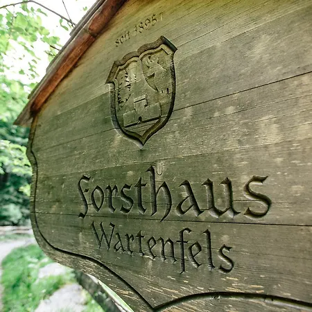 Forsthaus Wartenfels & Gourmetrestaurant 여관 탈가우