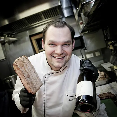 Forsthaus Wartenfels & Gourmetrestaurant 여관