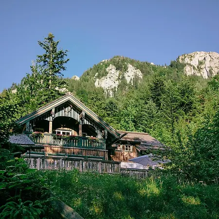 Forsthaus Wartenfels & Gourmetrestaurant 3*
