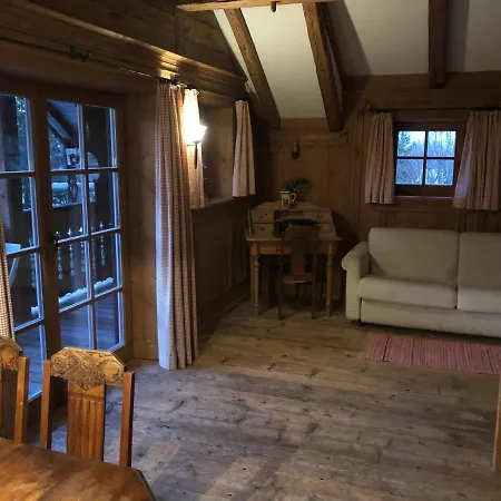 여관 Forsthaus Wartenfels & Gourmetrestaurant 3*
