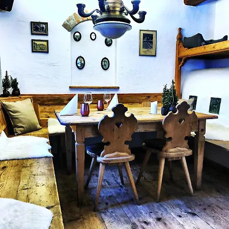 Forsthaus Wartenfels & Gourmetrestaurant 3* 탈가우